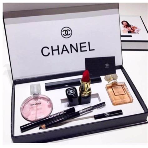 chanel chance gwp|Chanel mascara gift set.